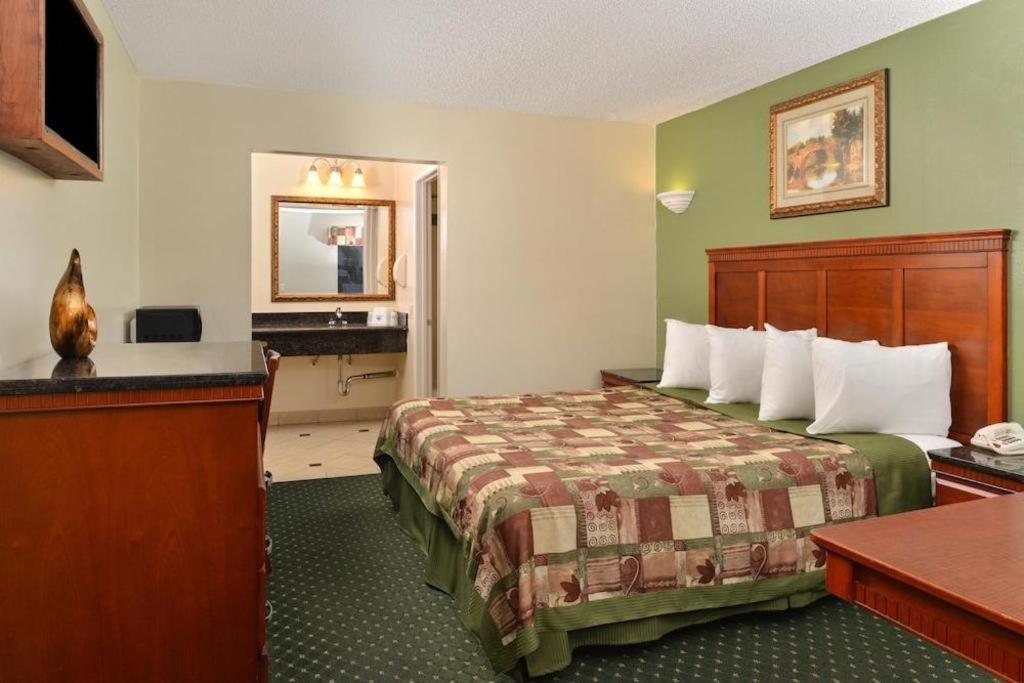 Americas Best Value Inn Redlands San Bernardino Exterior foto